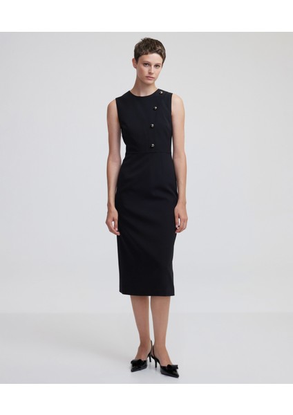 Düğme Aksesuarlı Elbise