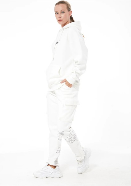 Kadın Kelebek Baskılı Kargo Cepli Kapüşonlu Eşofman Takımı Ekru ZN5093 indirimleri