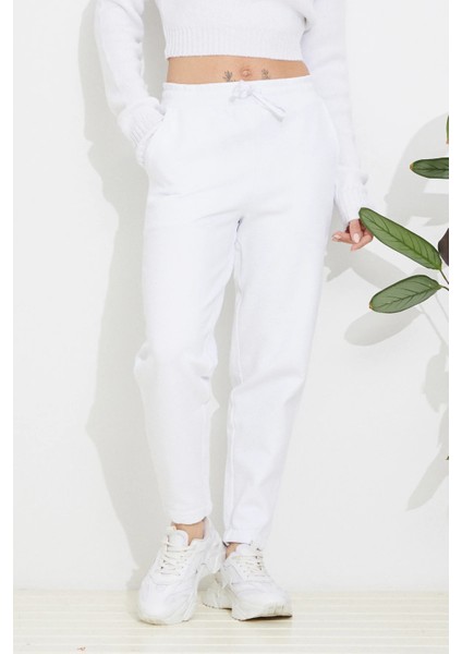 Kadın Petek Dokulu Paçası Büzgülü Eşofman Altı Beyaz ZN5104