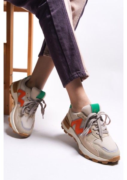 Rosatora Kadın Sneaker Vegan Malzeme Ortopedik Taban Kokuyu Önleyen Astar Rahat fırsatları