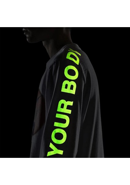 Sportswear World Tour 2 Long Sleeve Reflector Büyük Beden Unisex Baskılı Reflektörlü Sweatshirt Beyaz fiyatları
