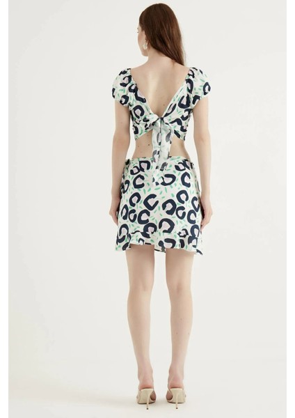 Kadın Alt Üst Takım Sırt Dekolteli Kısa Kollu Arkadan Bağlamalı Bluz Mini Anvelop Etek 7002-451-0001 fırsatları