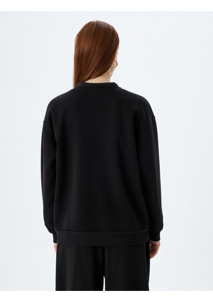 Basic Sweatshirt Üç Iplik Şardonlu Bisiklet Yaka Uzun Kollu fırsatları