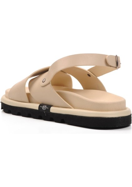 150 Bej Kadın Sandalet fırsatları