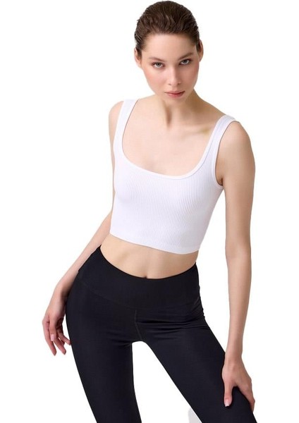 Cottonhill Premium - Kadın Beyaz Seamless Orta Boy Kare Yaka Crop Top Büstiyer