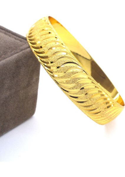 Altın Kaplama Rüzgar Model 1.5 cm Bilezik BLZ-3026