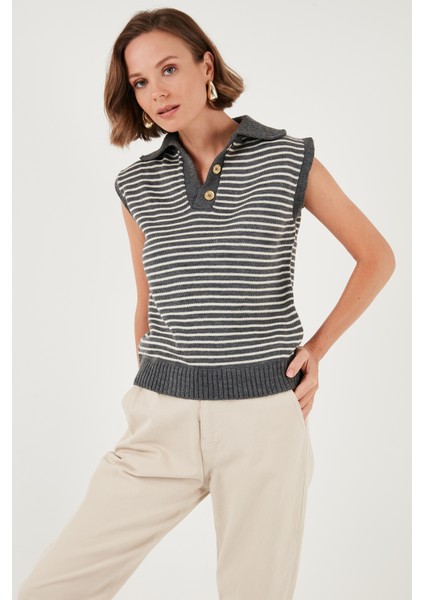 Çizgili V Yaka Triko Süveter Kadın Süveter 4616171 modelleri