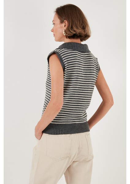 Çizgili V Yaka Triko Süveter Kadın Süveter 4616171 indirimleri