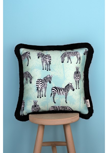 Siyah Püsküllü, Zebra Desen, Dekoratif 43x43cm Kare Kırlent Kılıfı