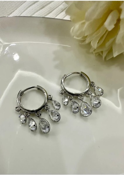 Gümüş/silver Renk Zirkon Taşlı Sallantılı Halka Küpe