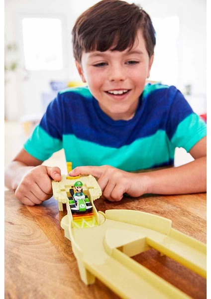 Hot Wheels Mario Kart Çılgın Yaratıklar Oyun Seti GCP26 GFY46 modelleri