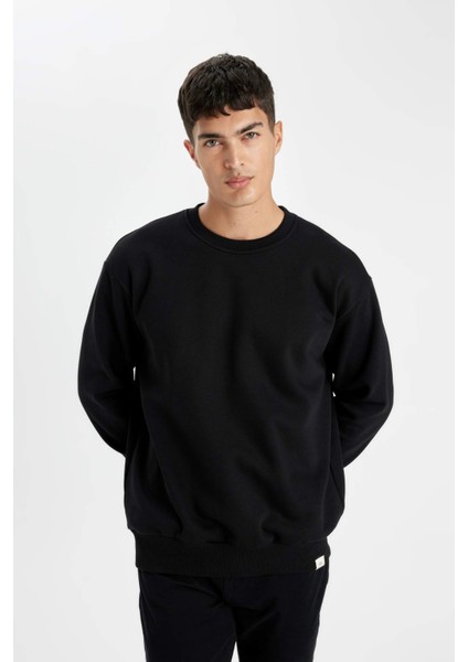 Siyah Oversize Geniş Kalıp Bisiklet Yaka Kalın Kumaş Basic Düz Sweatshirt T5139AZ24AU