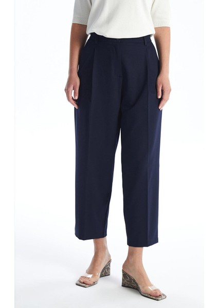 Lcwaıkıkı Classic Beli Lastikli Rahat Kalıp Kadın Pantolon fırsatları