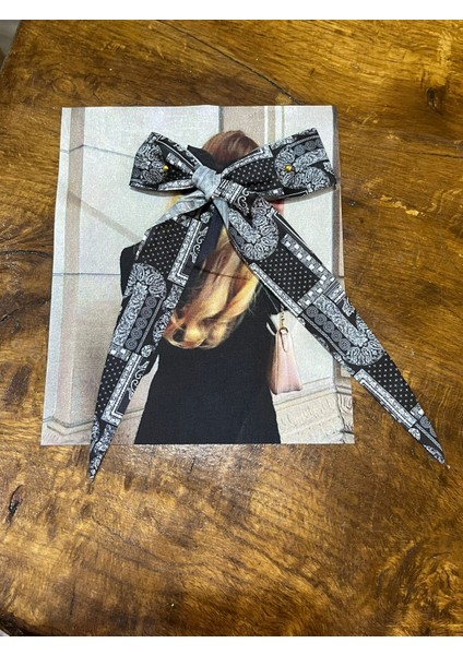 Fiyonklu Tasarım Kız Arma Dikiş Aplike 23X19 cm fiyatları