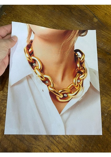 Zirkon Taşlı Kolyeli Kız Görsel Arma Dikiş Aplike 23X19 cm