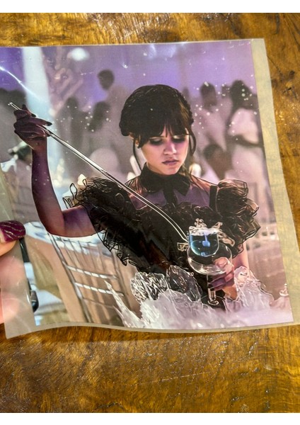 20X18 cm Ütü Ile Yapışan Wendesday Transfer Baskı Tişört Baskı Arma fiyatları