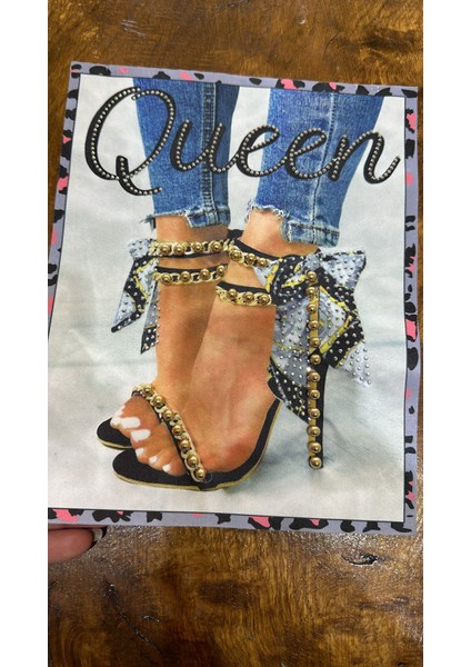 Queen Yazılı Boncuk Işlme Ayakkabılı Arma Dikiş Aplike 23X19 cm modelleri
