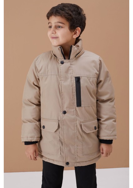 Krem Kürklü Kapüşonlu Fermuarlı Göğüs Cepli Erkek Çocuk Mont 19099 modelleri
