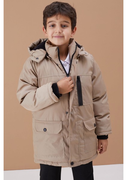 Krem Kürklü Kapüşonlu Fermuarlı Göğüs Cepli Erkek Çocuk Mont 19099 fırsatları