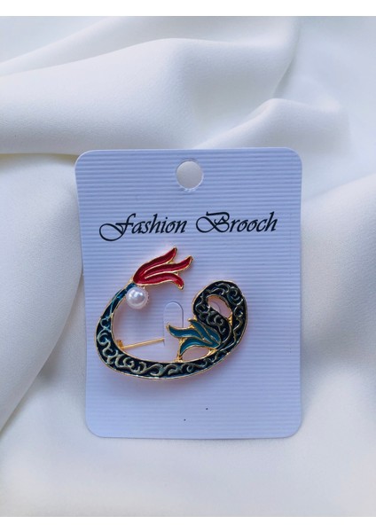 Vav Şeklinde Broş fırsatları