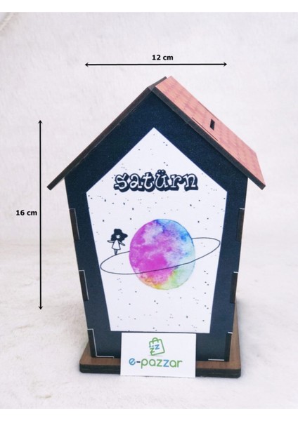 Satürn Temalı Ahşap Kulübe Şeklinde Kumbara, şık ve dekoratif tasarım