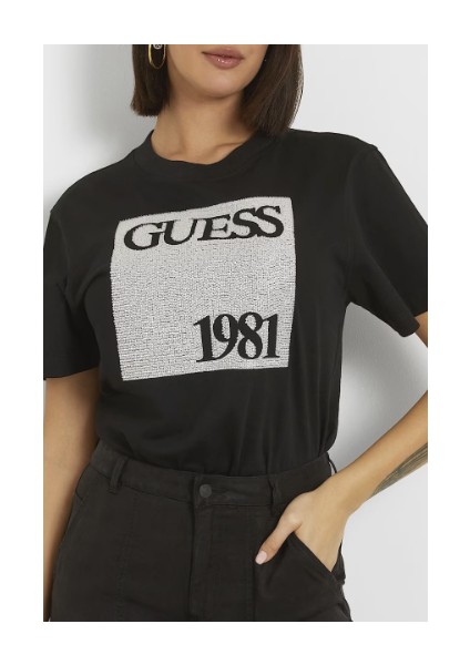 Kadın Guess Önde Logo T-Shirt - Siyah