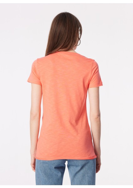 Bisiklet Yaka Mercan Kadın T-Shirt 3Tnhl103L indirimleri