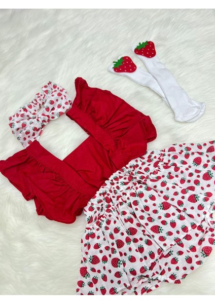 Kız Bebek Çilek Desenli Salopet, Bandana ve Çorap Takımı, Kırmızı Renk fiyatları