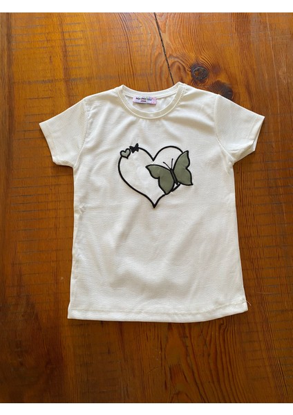 Yeşil Kalp Desenli Beyaz T-Shirt