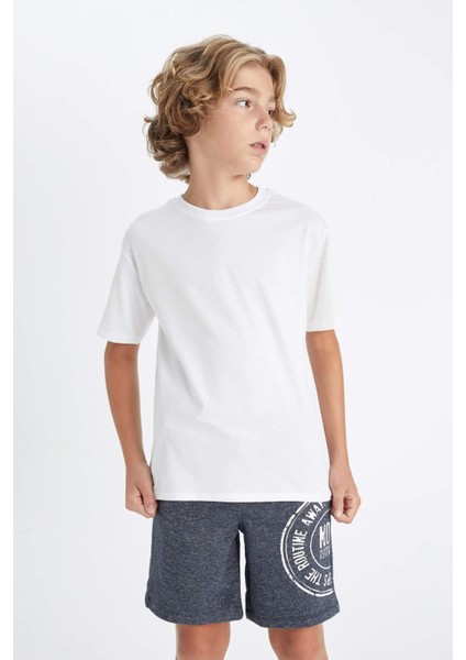 Erkek Çocuk Bisiklet Yaka Beyaz Kısa Kollu Basic Düz Okul Tişörtü K1687A624AU indirimleri