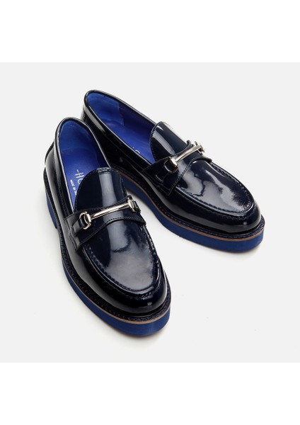 01Ayh291740A680  Deri Lacivert Kadın Loafer