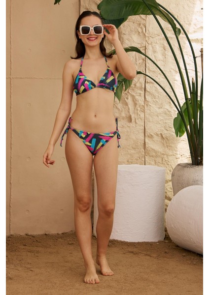Üçgen Bikini Takımı Soft Desenler Siyah Fırça Desen