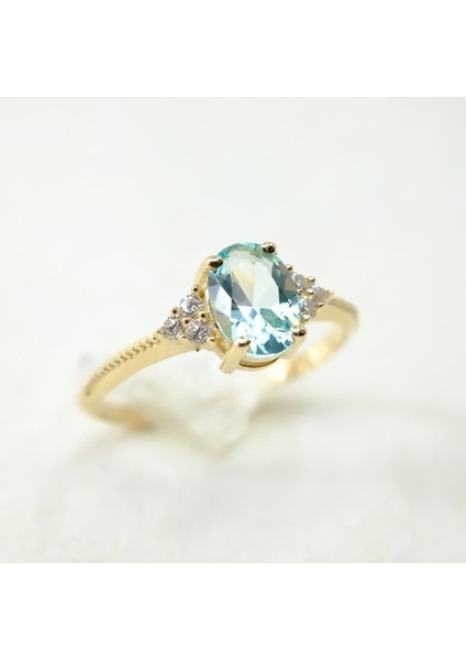Altın Yüzük - Oval Kesim Blue Topaz Yan Zirkon Taşlı Modern Tasarım 14 Ayar Altın Kadın Yüzük Günlük-Hediyelik