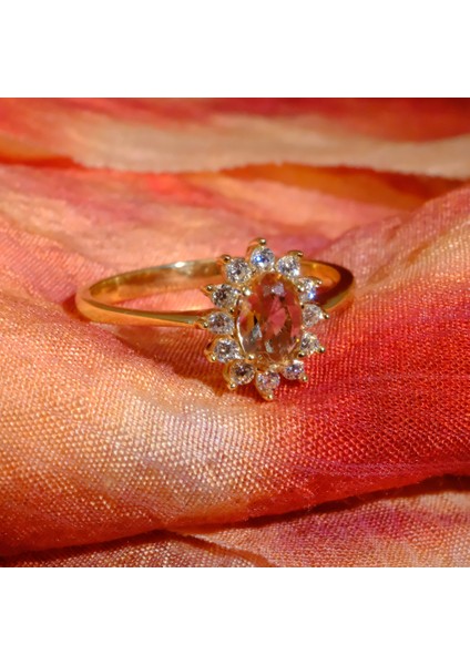 14 Ayar Altın Yüzük - Zultanit (Renk Değiltiren) Taşlı Anturajlı Evlilik Teklifi Yüzüğü - Kadın indirimleri