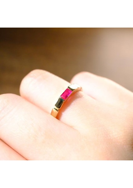 Baget Altın Yüzük - 14 Ayar Altın Baget Yakut Taşlı Kadın Yüzük - Anneler Günü, Sevgiliye Hediye modelleri