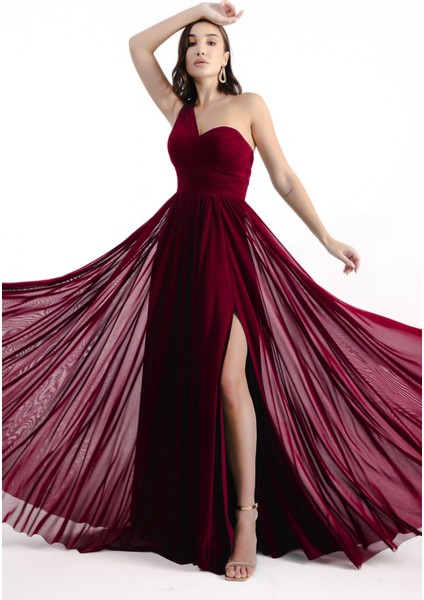 Kadın Bordo Tek Omuz Yırtmaçlı Uzun Abiye Elbise modelleri