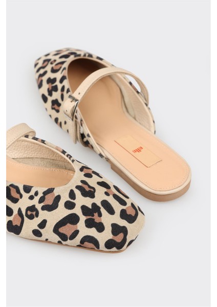 Kadın Spor Terlik Bej Deri Malzemeden Üretildi Düz Taban Konfor Sunar indirimleri