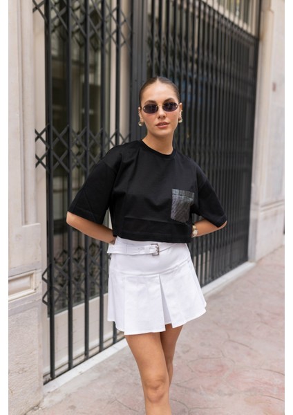 Siyah Crop Cep Detaylı Basic T-Shirt