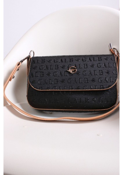 Orta Boy 2 Askılı 5 Bölmeli Hafif ve Kibar Model Kadın Omuz Çantası 23CM-14CM GF4090 indirimleri