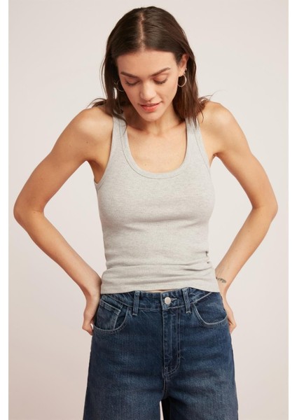 Kadın Fitilli Görünümlü Kalın Askılı Basic Gri Atlet fiyatları