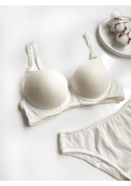 Burgu Desen Sütyen Takım fiyatları