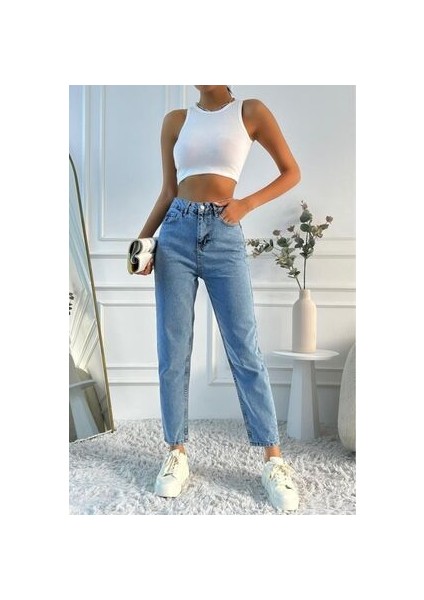Asit Yıkamalı Kadın Yüksek Bel Mom Fit Mavi Jean Pantolon