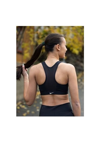 Swoosh Orta Destekli Dolgulu Önü Fermuarlı Kadın Spor Sütyeni fiyatları