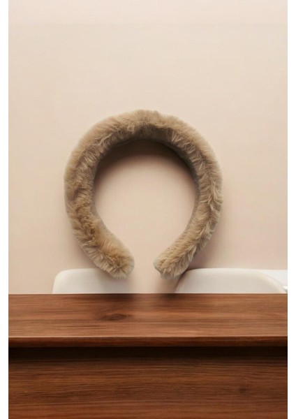 Kadın Kalın Peluş Tüylü Taç