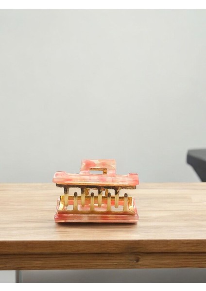 Kadın Minik Altın Detaylı 4 cm Kemik Mandal Toka modelleri