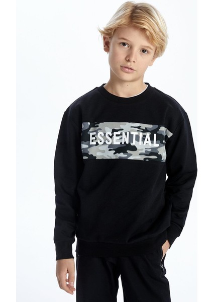 Lcw Kids Rahat Kalıp Bisiklet Yaka Erkek Çocuk Sweatshirt fiyatları