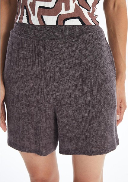 Lcwaıkıkı Basic Kadın Beli Lastikli Düz Şort modelleri