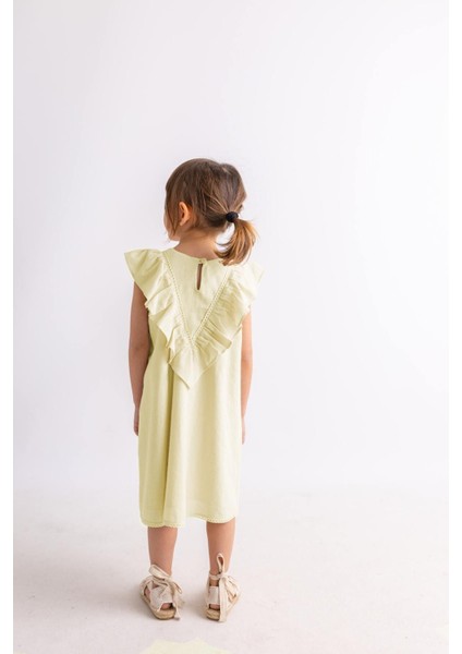 Etek Ucu ve Arkası Dantelli Elbise fiyatları