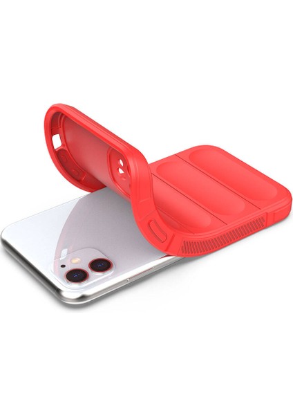 Apple iPhone 11 Uyumlu Kılıf Esnek Tpu Oyuklu Arka Yüzey Tasarımlı Silikon Kapak fırsatları