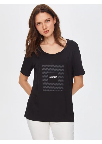 Önü Brıght Baskılı Yuvarlak Yaka T-Shirt 69544 fiyatları